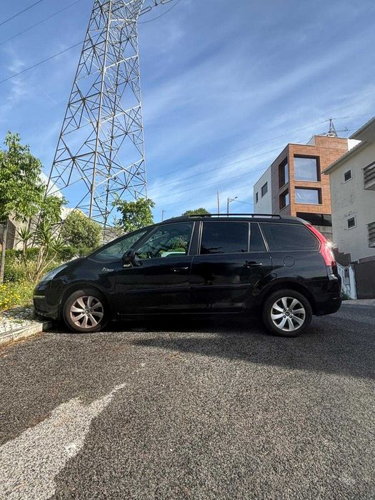 Citroën C4 Grand Picasso 1.6 Diesel – Espaçosa e Económica