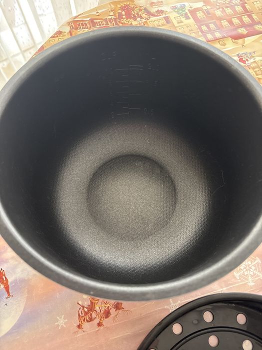 Мультиварка Mulinex 600 w