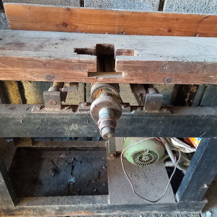 Деревообробний станок