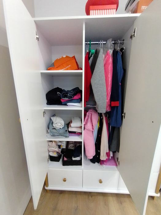 Шафа у дитячу кімнату