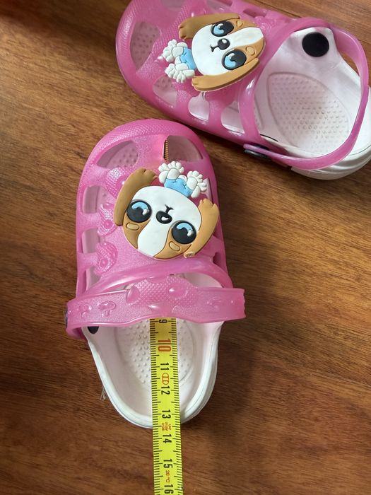 Klapki w pieski dla dziewczynki 24 długość 13cm