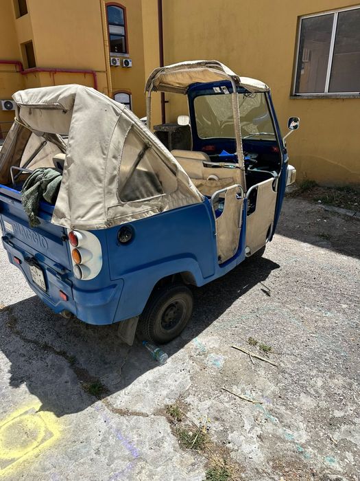 Vendo Tuktuk azul