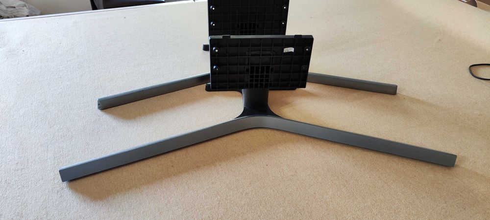 Vendo Bases TV Samsung Arcozelo • OLX Portugal