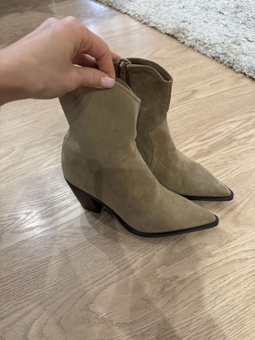 Казаки Zara розмір 39