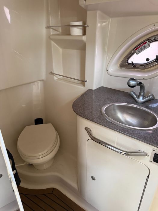 Sea Ray Sundancer 335