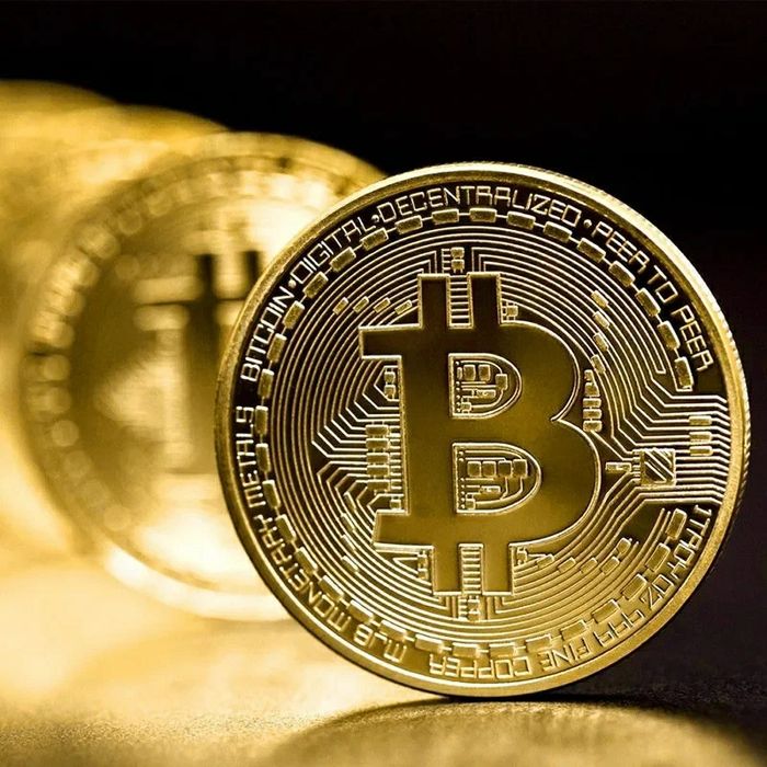 Bitcoin Dourada Réplica Moeda