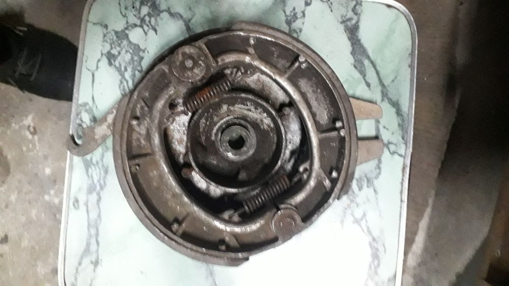 Tampas e outras peças