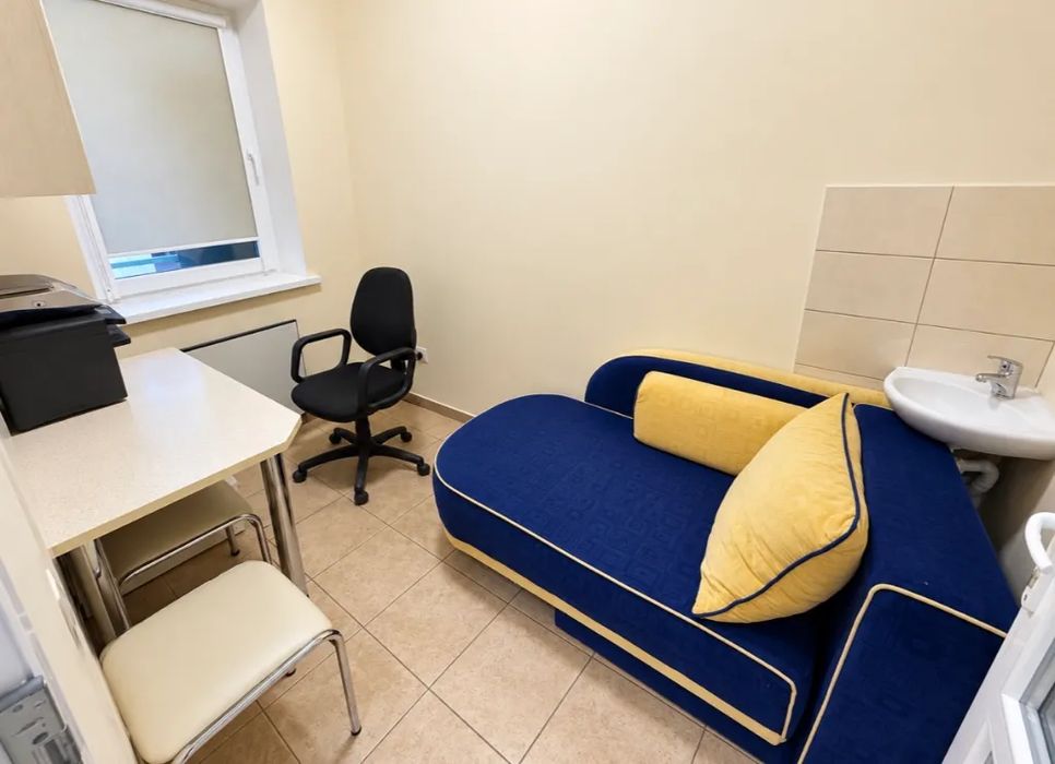 Здам приміщення, 200 м², Підгородне