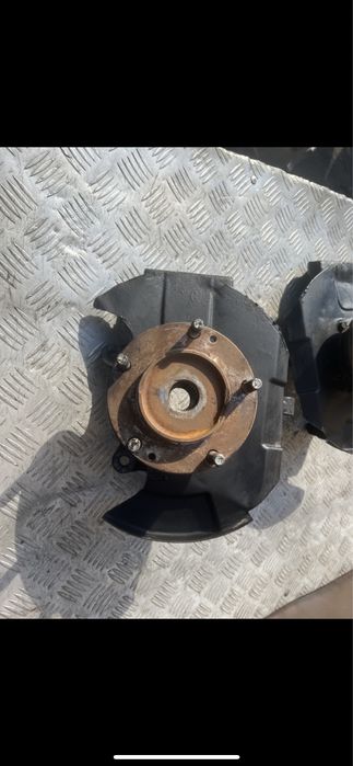 Цапфа кулак киа соренто 05г kia sorento