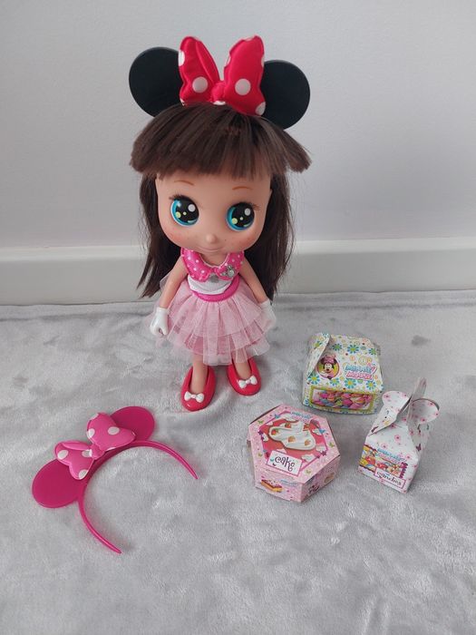 Boneca com orelhas Minnie Mouse