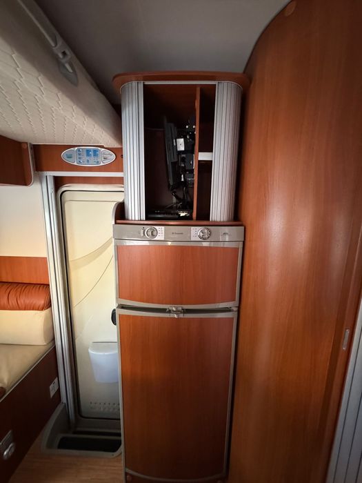 Mc louis Perfilada Cama Central+Cama Basculante
