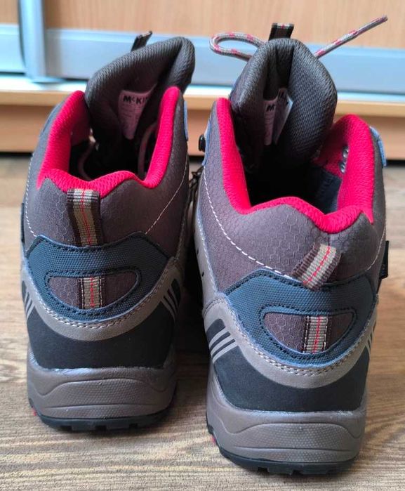 Нові черевики McKinley розмір 43