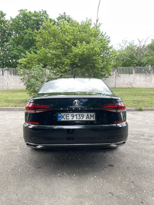 VW passat 2020року