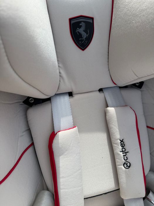 Cadeira Auto Cybex Sirona Ferrari Bege