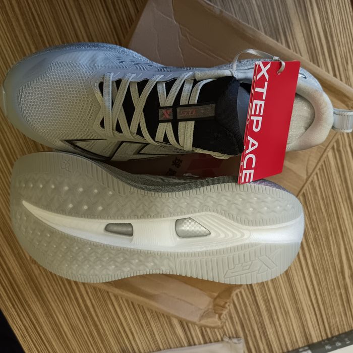 кросівки Xtep 2000 v5.0 2026p унісекс