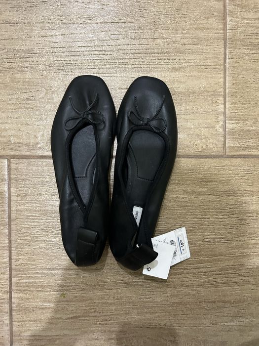 Балетки жіночі Stradivarius 37р