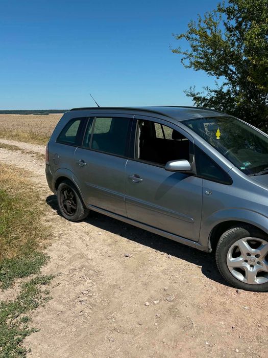 Opel Zafira 2007 1.9 CDTI