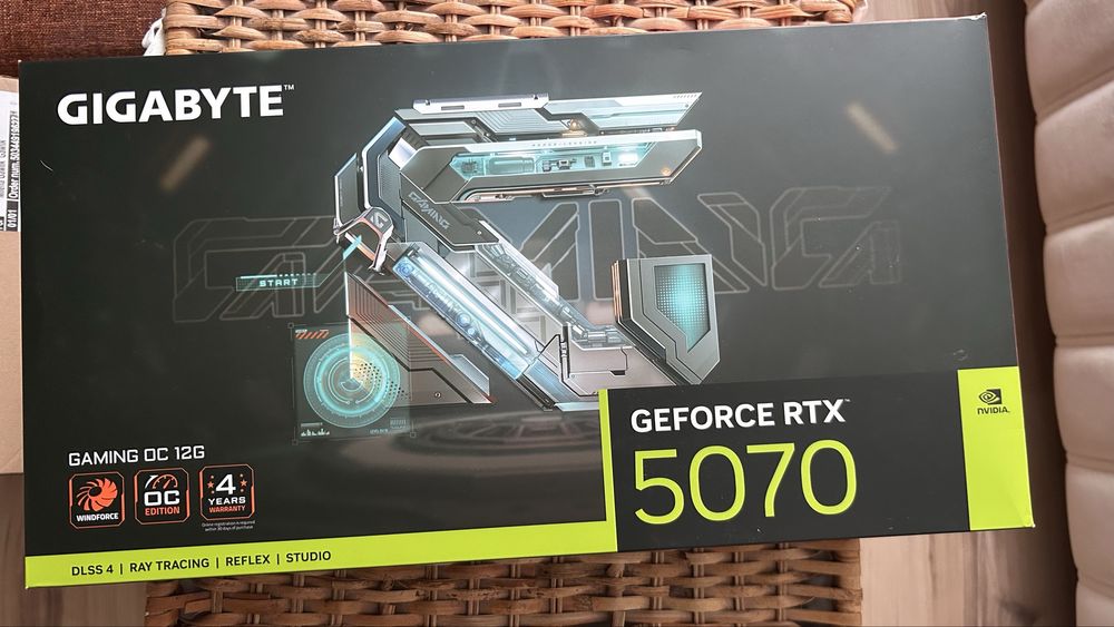 Karta graficzna rtx 5070 Gameing OC, nowa, media expert