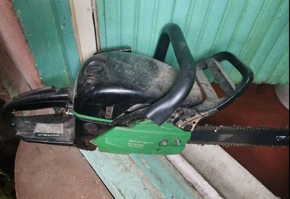 Продам бензопила