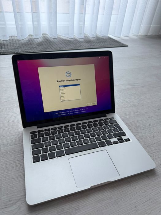 Macbook Pro.