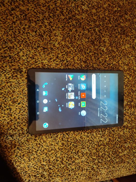 Планшет RoverPad Sky Expert Q10 3G