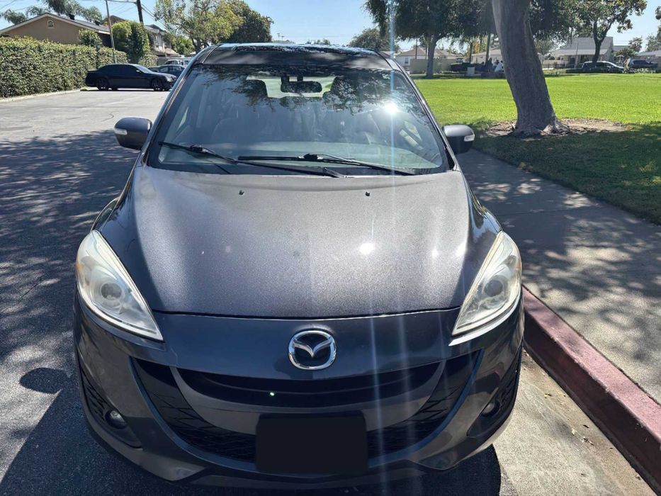 Mazda 5      2014