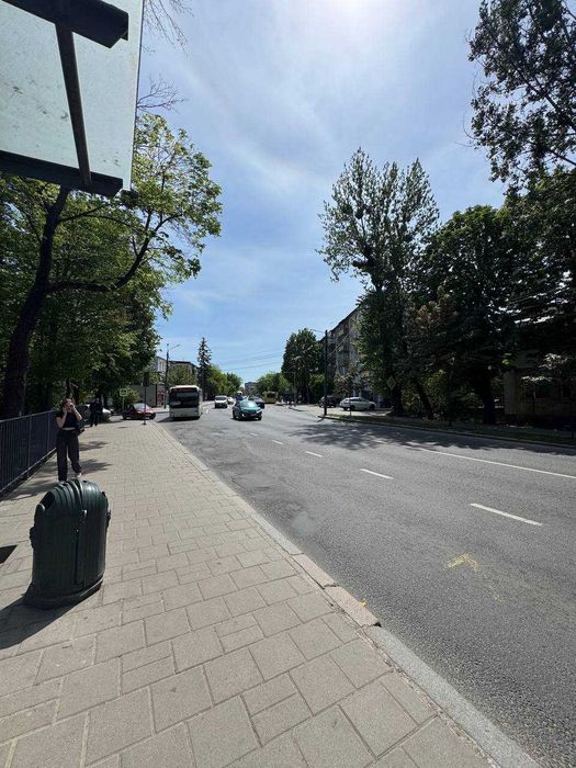 Продаж приміщення в топовій локації вул Пасічна 39 - Б