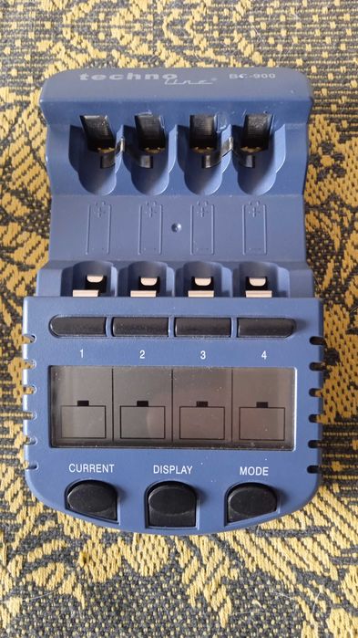Зарядное устройство TECHNOLINE BC 900