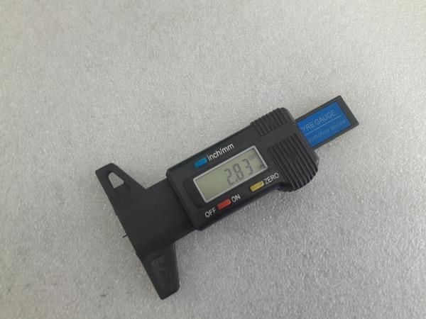 Jante frente direita VOLVO V50 (MW)