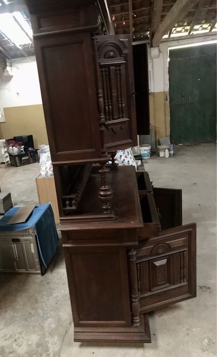 Movel Artisanal em Madeira Antigo