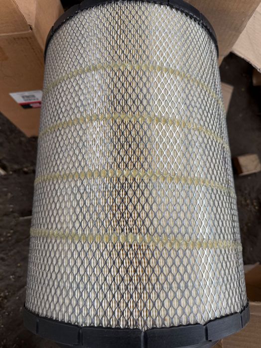 Фільтр паливний,повітряний  AT81478,P527682,P777579,PA2902