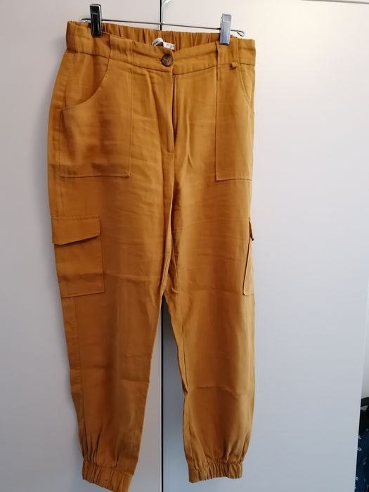 Calça camel tamanho L