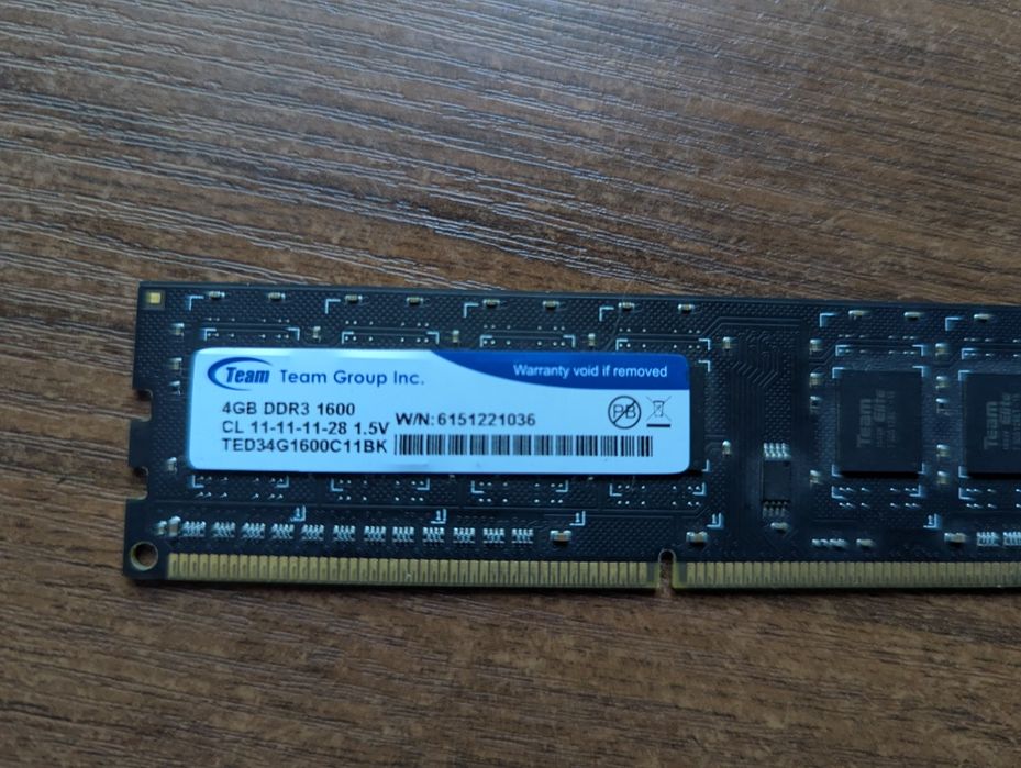Оперативна пам'ять Team Group 4GB DDR3 1600