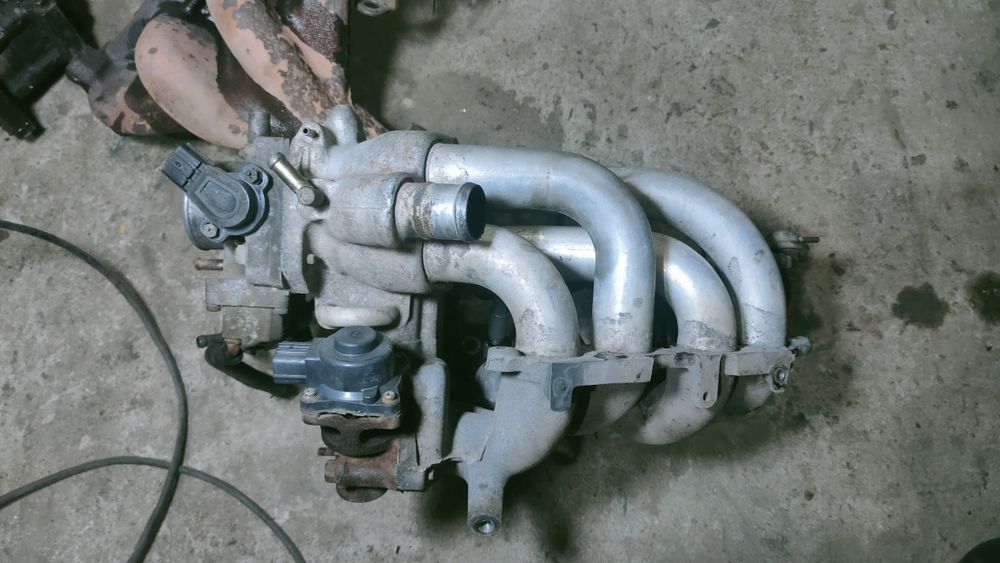 двигатель в сборе и по запчастям Mazda 323f