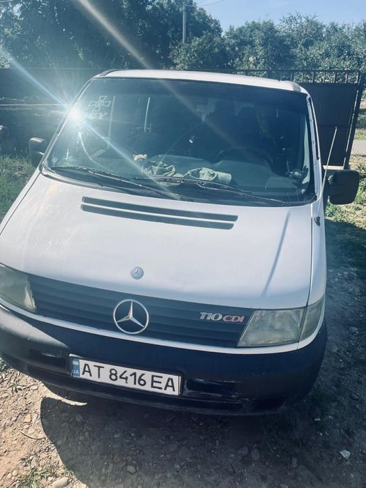 Мерседес  Бенц Віто
