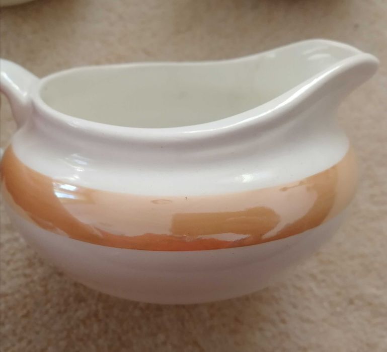 Для соуса, сметаны и прочего