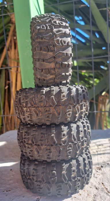 Pneus RC Crawler 1.964584487534467121