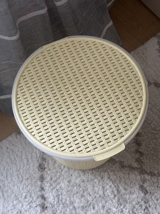 Бачок для білизни, кошик у ванну, круглий