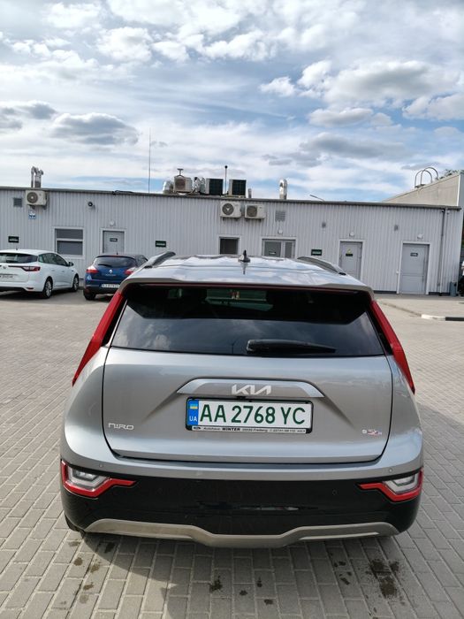 Продам електромобіль Kia Niro 2023 Запас ходу 450 км
