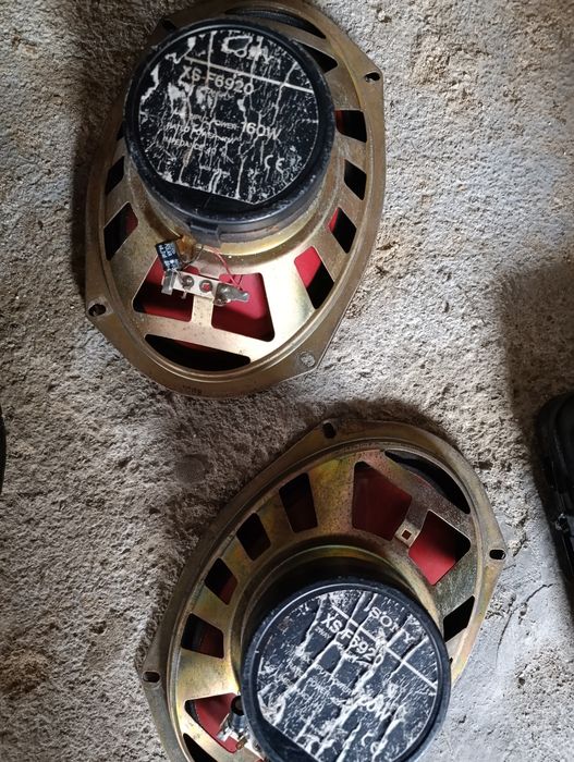Vendo colunas como novas , para venda .