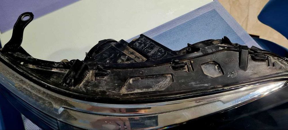 Фара BMW E60 E61