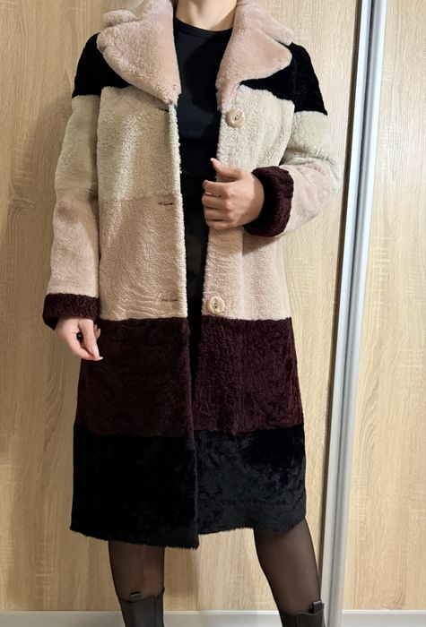 Шуба натуральна з овчини триколірна розмір S