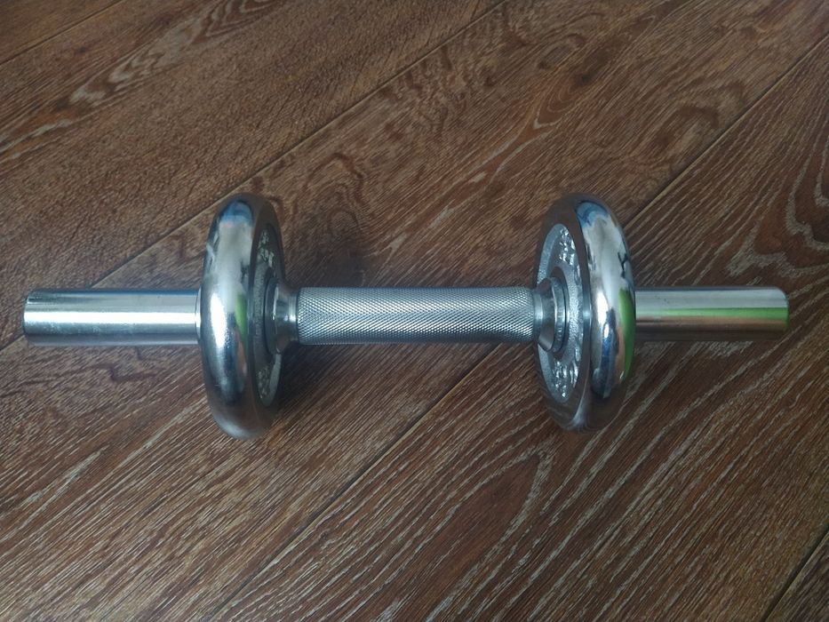 Наборная хромированная гантель 4.8 кг