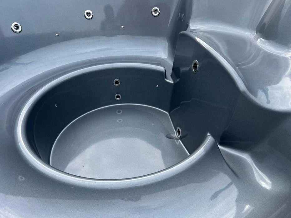 Balia bania ogrodowa spa jacuzzi hydromasaż aeromasaż gorąca beczka