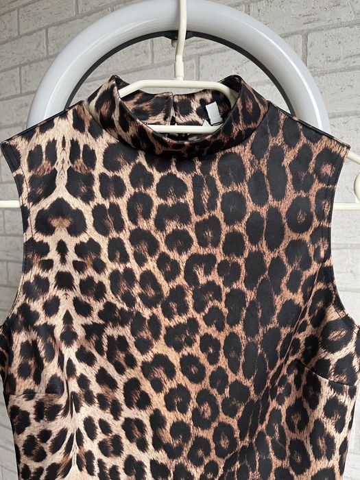 Crop top z krótkim golfem damski NewLook S/M