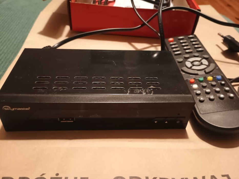 Dekoder DVB-T2 do odbioru naziemnej telewizji cyfrowej Skymaster H.265