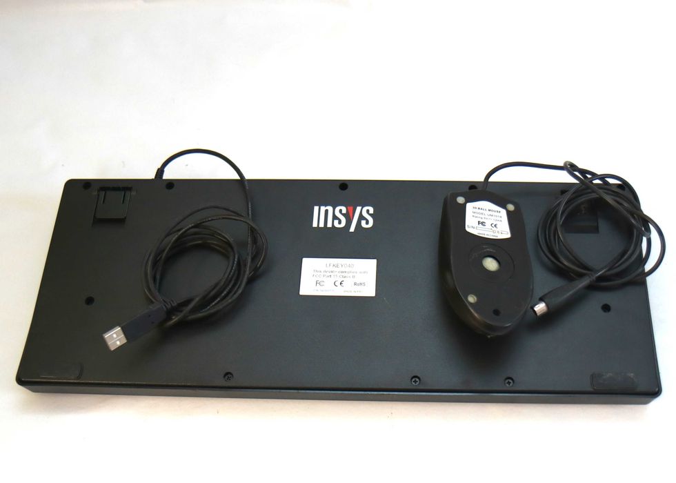 Teclado Insys e rato 3D Ball Mouse