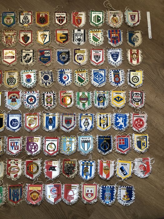 Вымпел футбол, клубы Европы и мира