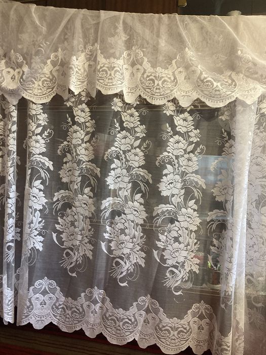 Тюль, гардини на вікна