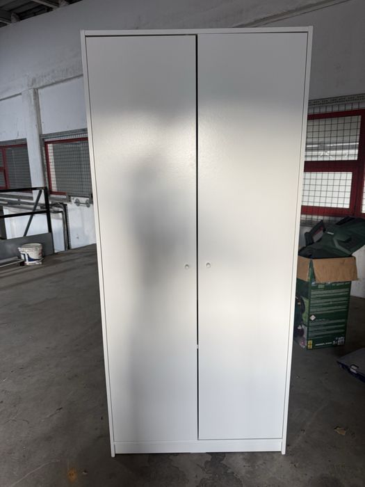 Roupeiro  impecavel ikea